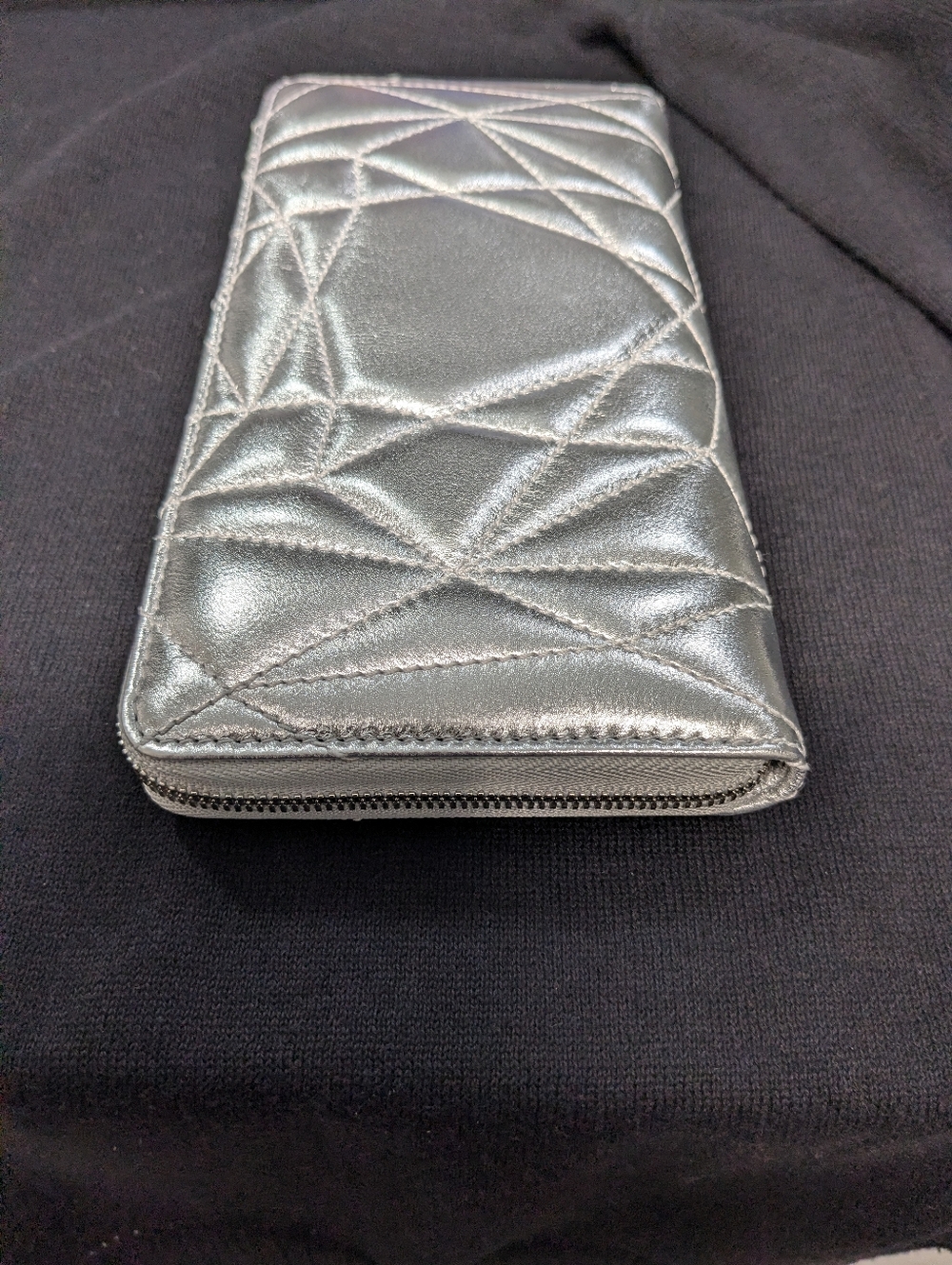 Tiffany & Co. Metallic Silver Quilted Zip-Around Wallet - Picture 10 of 14